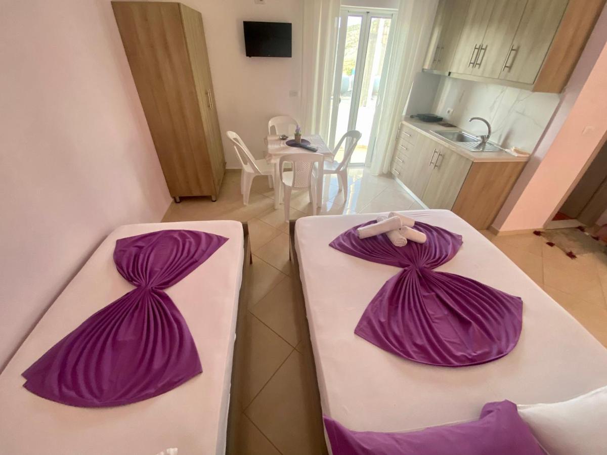 Hotel Vila Ali Ксамил Экстерьер фото
