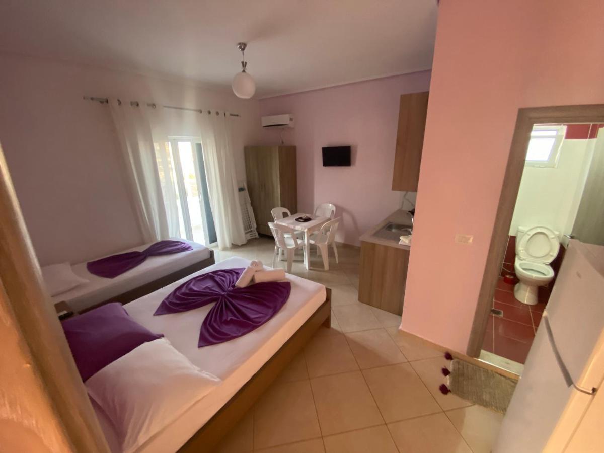 Hotel Vila Ali Ксамил Экстерьер фото